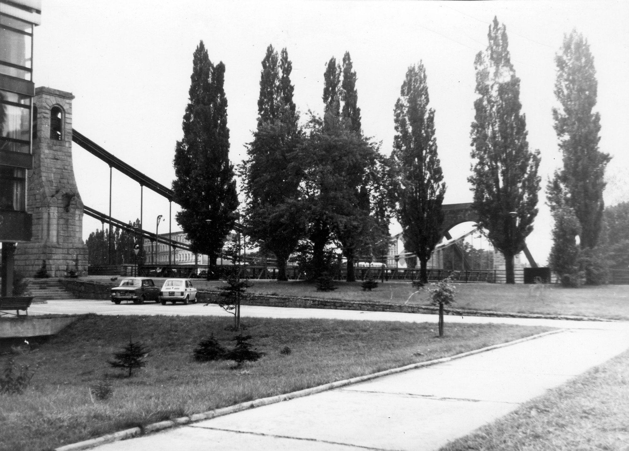 001 16 widok na most grunwaldzki od strony ul joliot curie s